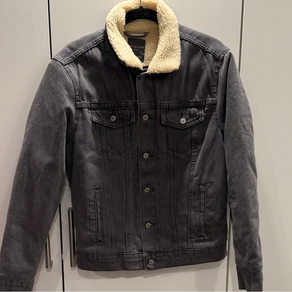 Primark Black Jacket with Cream Sherpa Collar